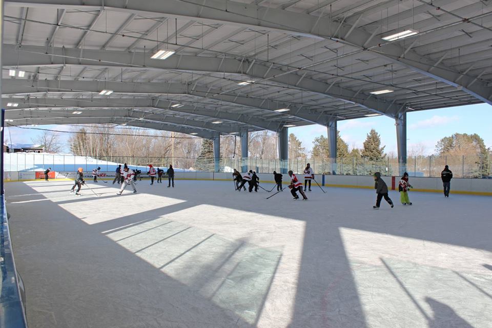 Outdoor Covered Hockey Rink Grand Rapids MN 1