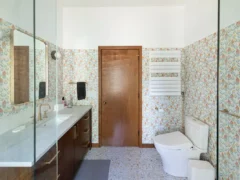 1 20251026 LODGING MidMod Minnesota Lakehouse 68