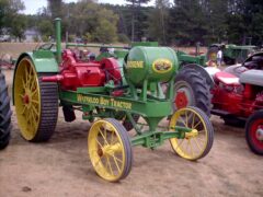 Annual Threshing & Antique Show
