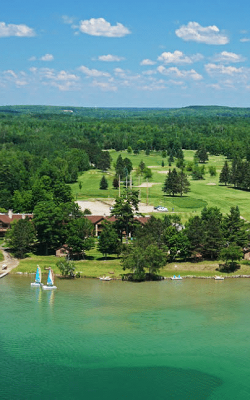 Sugar Lake Lodge Lodging in Grand Rapids, MN